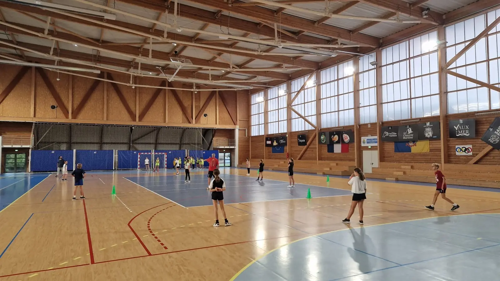 Jeunes joueurs du club à l'entraînement